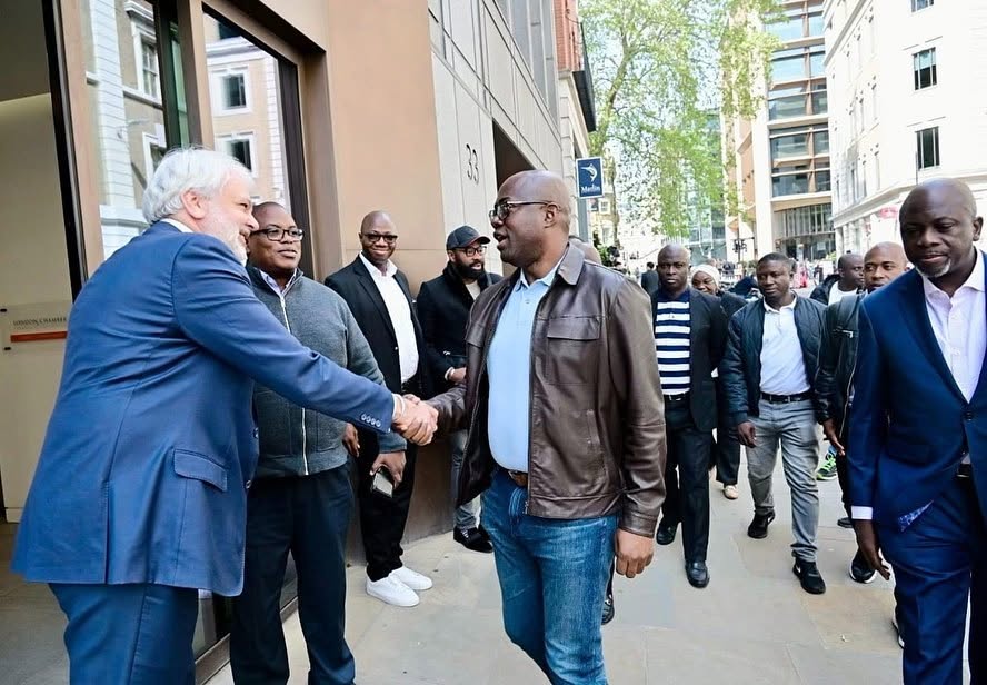 African business delegation welcomed outside the London Chamber of Commerce and Industry